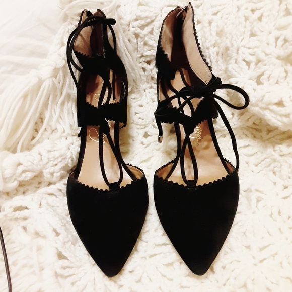 Black Suede Lace Up Heels (3½) by Arturo Chiang - Picture 5 of 16